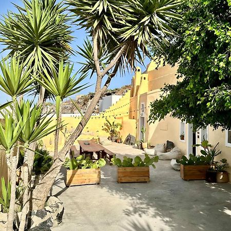 Caval I Hotel Fira  Exterior photo