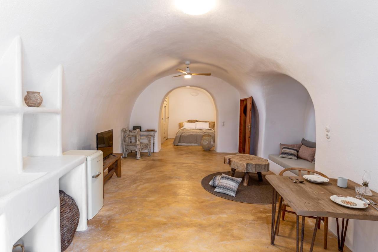 Caval I Hotel Fira  Exterior photo
