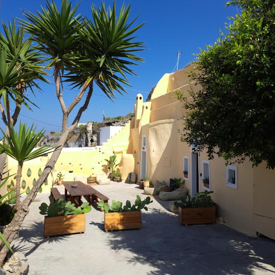 Caval I Hotel Fira  Exterior photo